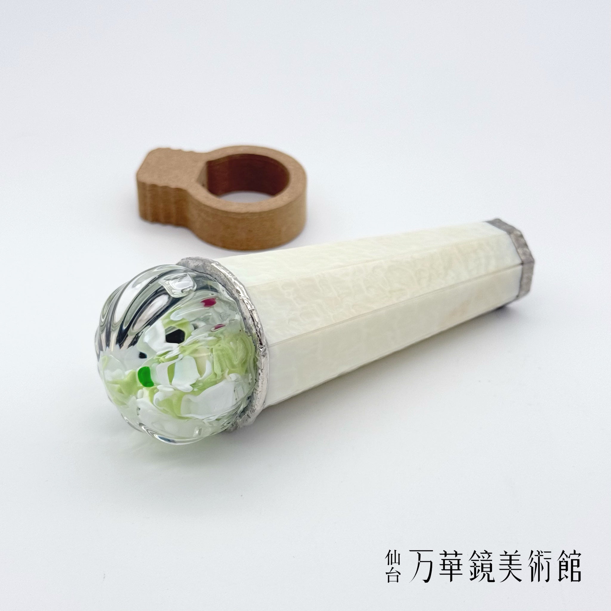 かたおかきくよ – 仙台万華鏡美術館 Online Museum Shop